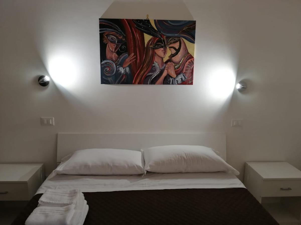 Opera Boutique Rooms モンレアーレ エクステリア 写真